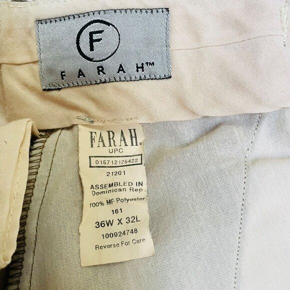 Farah Mens Chino Pants Straight Leg Pleated Front Khaki Size 36W X 32L - Picture 2 of 8